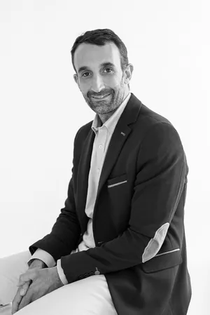 Arnaud DE CAMBOURG Avocat